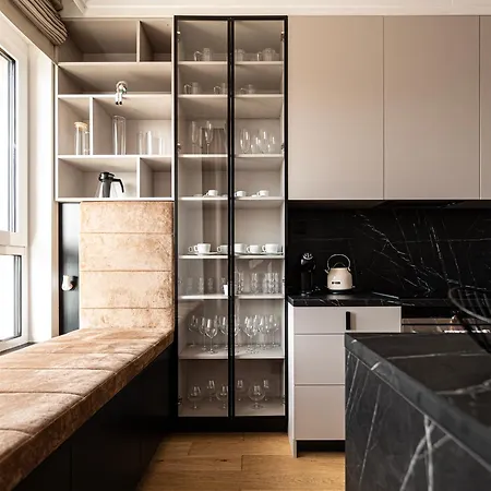 Klingerka Apartment, 25th Floor With Free Parking And View Of Castle And Danube Apartament *