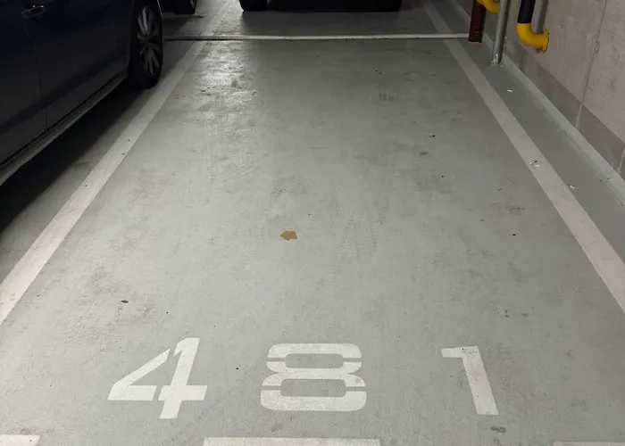 Klingerka Apartment, 25th Floor With Free Parking And View Of Castle And Danube Appartement Bratislava