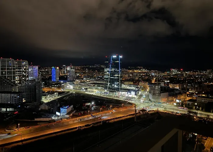 아파트 Klingerka Apartment, 25th Floor With Free Parking And View Of Castle And Danube 브라티슬라바