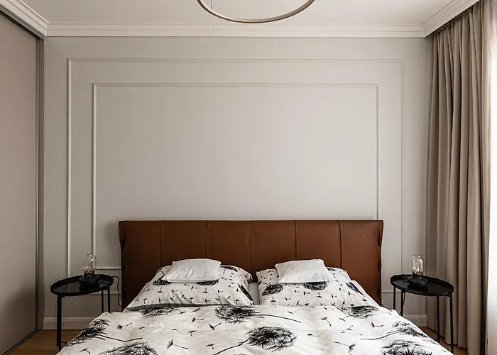 Klingerka Apartment, 25th Floor With Free Parking And View Of Castle And Danube 아파트