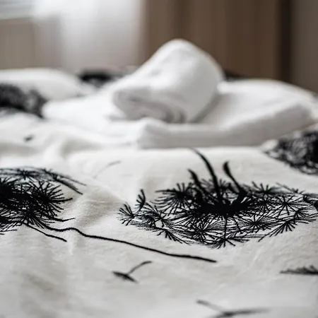 Klingerka Apartment, 25th Floor With Free Parking And View Of Castle And Danube 布拉迪斯拉发