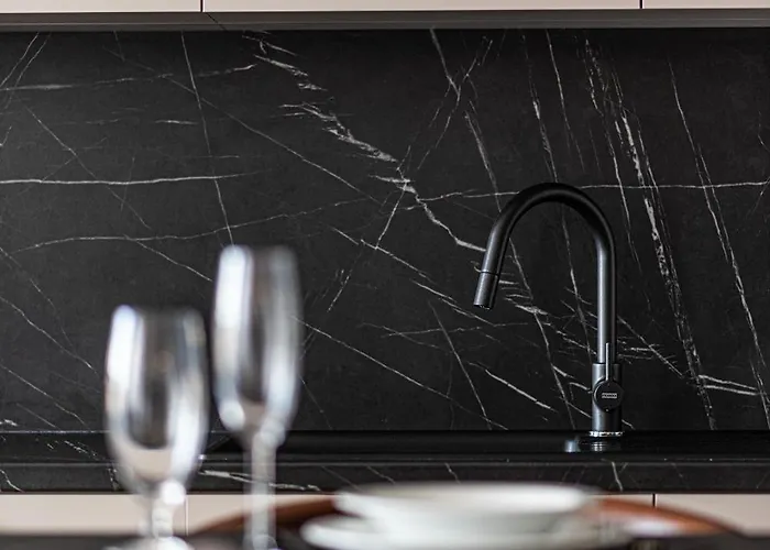 Klingerka Apartment, 25th Floor With Free Parking And View Of Castle And Danube Братислава