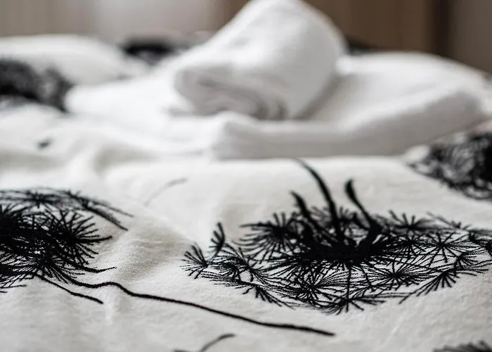 Klingerka Apartment, 25th Floor With Free Parking And View Of Castle And Danube Братислава